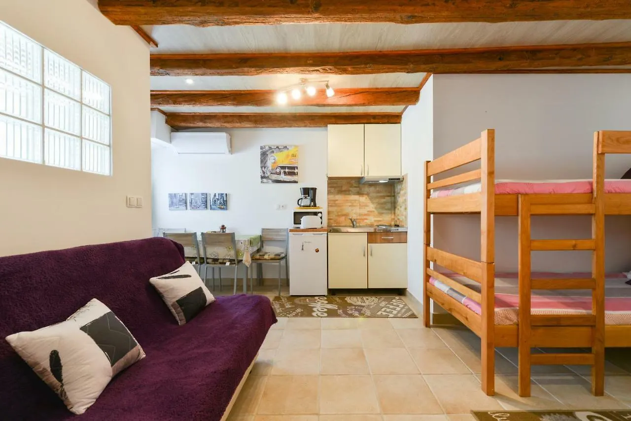 Studios Villa Romantica Zadar Croatia